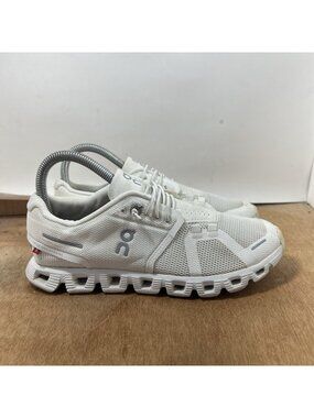 On Cloud 5 Women’s Size 6.5 Running Shoes All White